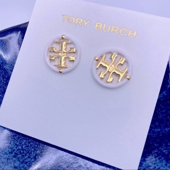 NWOT Tory Burch Gold Double T With White Enamel Trim Round Earrings - Picture 2 of 8